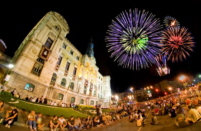 Bilbao, la fiesta Aste Nagusia Students.Rent