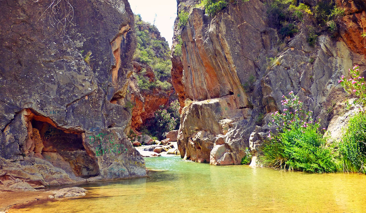 Randonnée à Chelva, rochers et route de l'eau